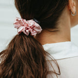 Sidenscrunchie rosa